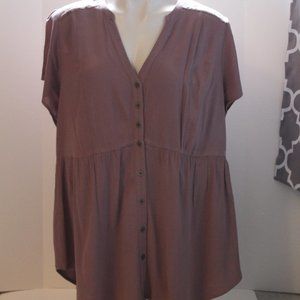 Torrid Dusty Rose Blouse with Lace Detail size 0